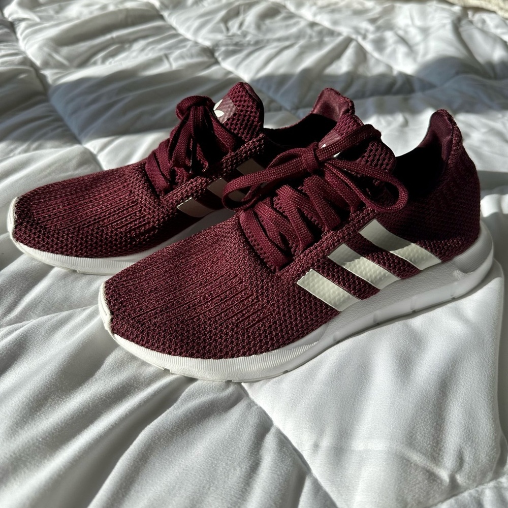 Adidas Women’s Swift Run Maroon Shoes